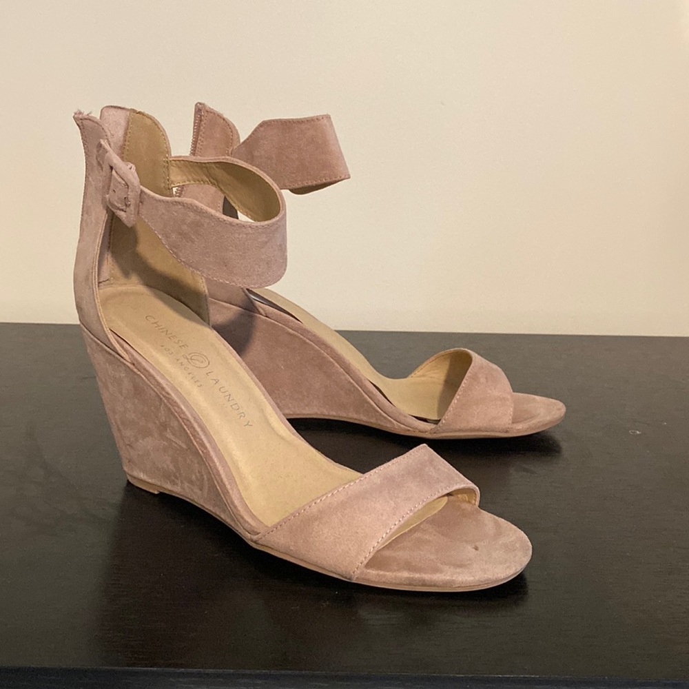 Chinese Laundry sandals, Size 8.5